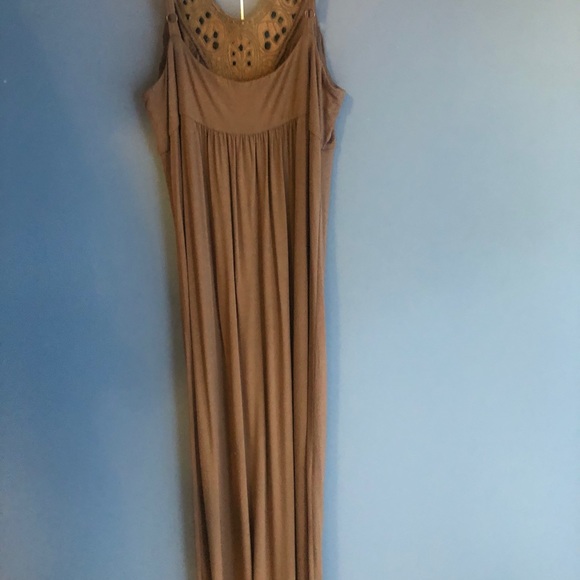 BCBG Maxazria - Picture 3 of 3